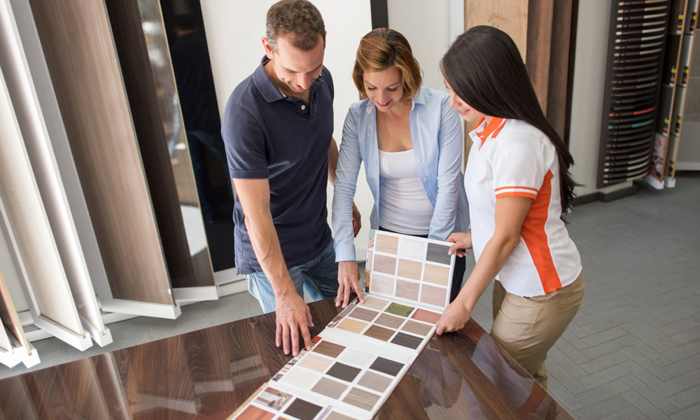 Flooring-selection-with-clients